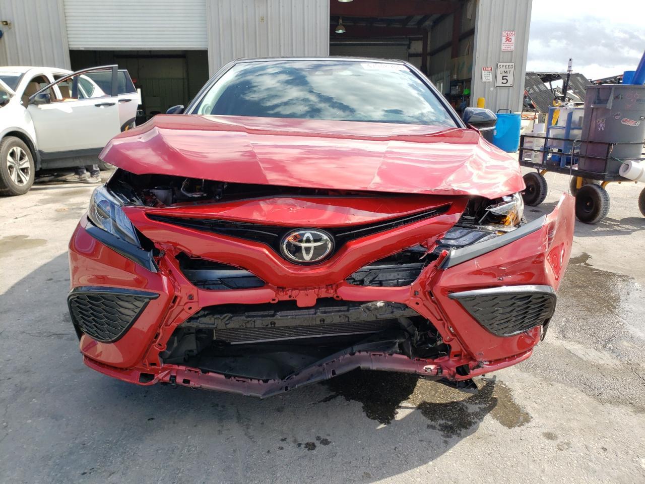 2021 TOYOTA CAMRY XSE - Фото 5