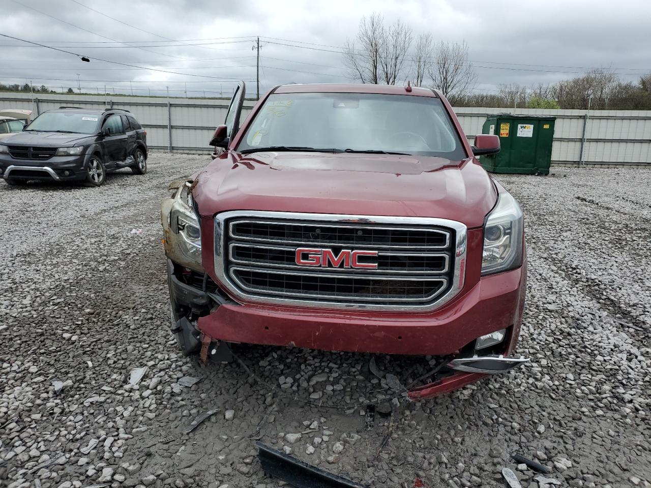 2016 GMC YUKON XL C - Image 5