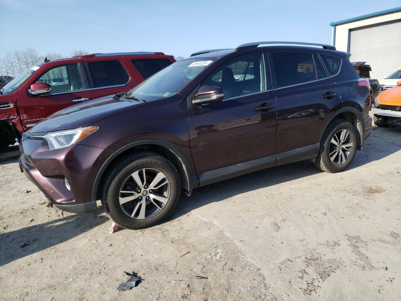 2017 TOYOTA RAV4 XLE
