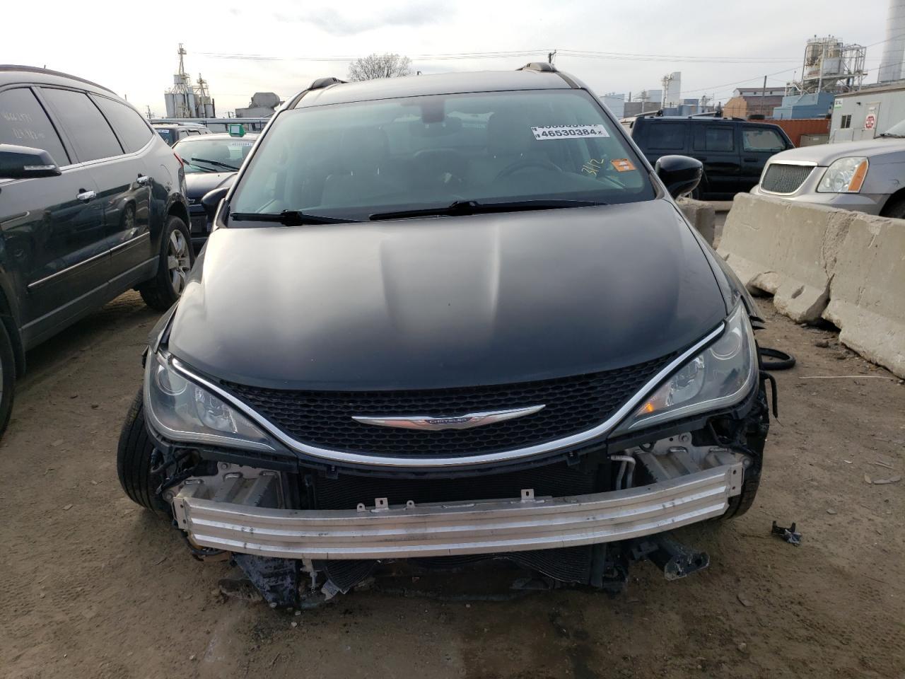 2017 CHRYSLER PACIFICA T - Image 5