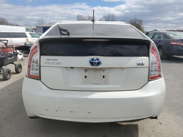 2015 Toyota Prius - Image 6