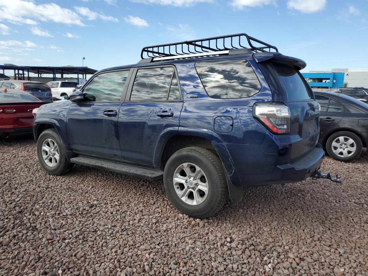 2022 TOYOTA 4RUNNER SR - Image 2