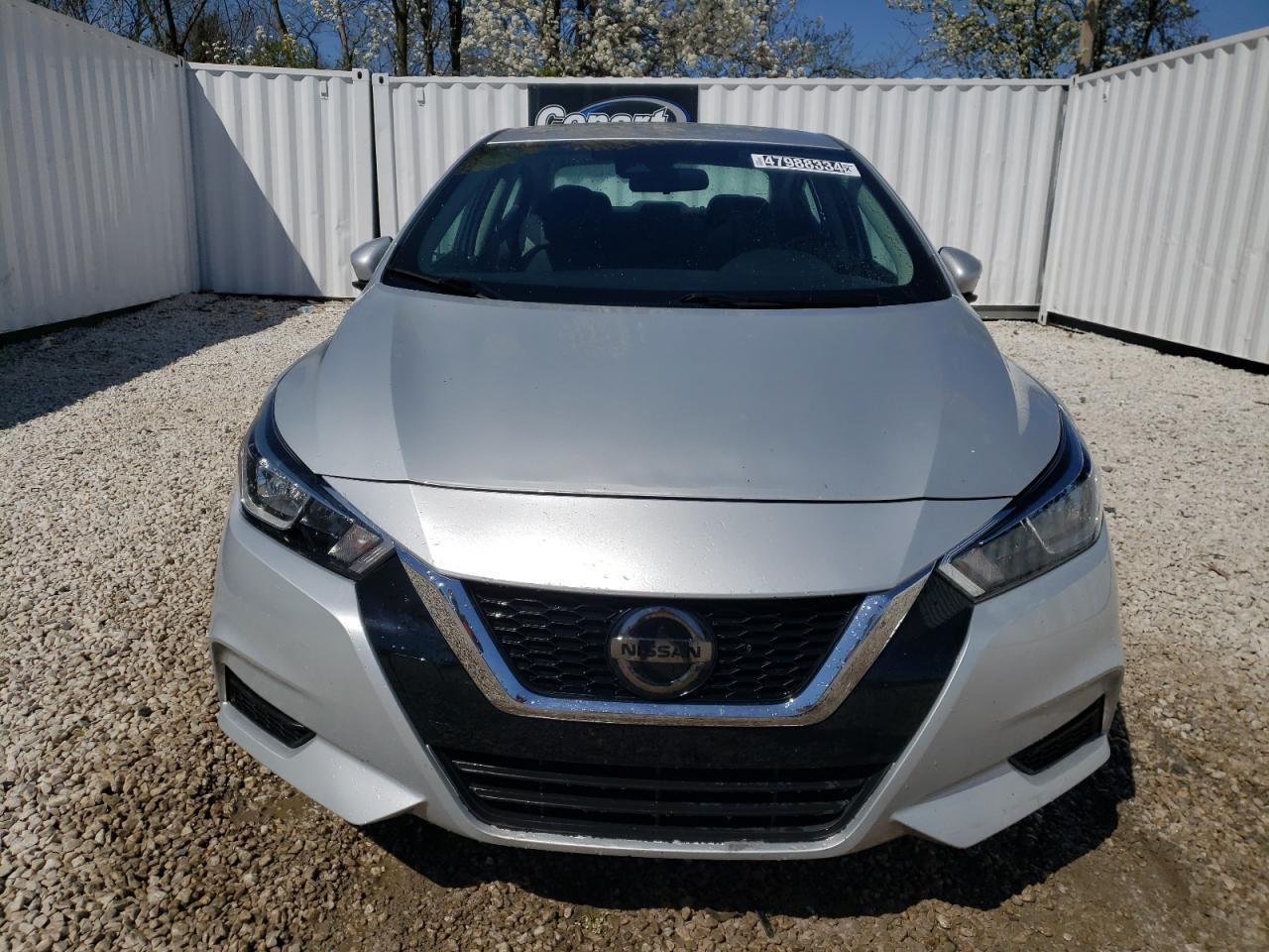 2021 NISSAN VERSA SV - Image 5