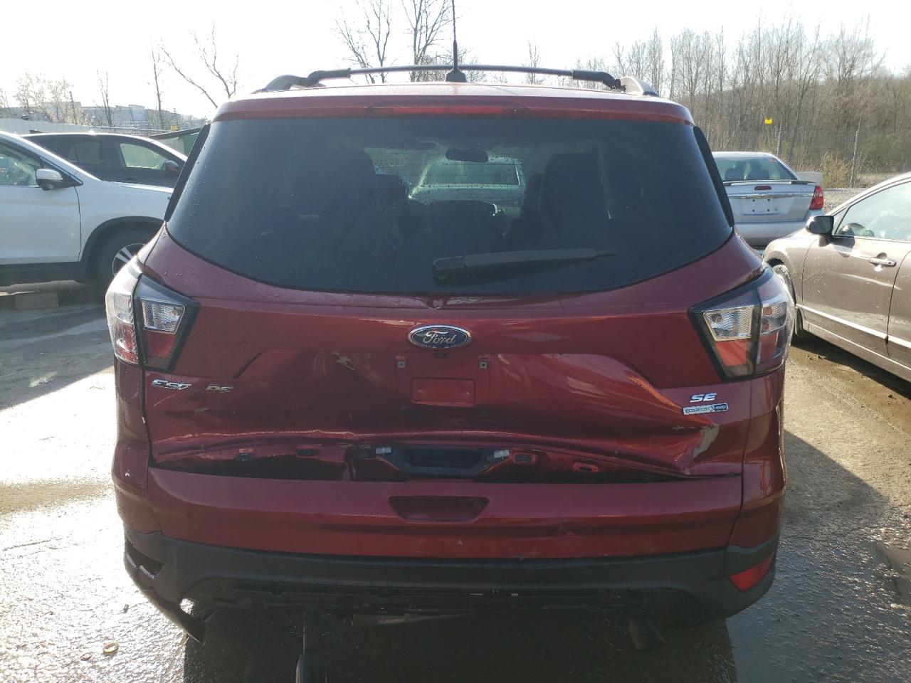 2017 FORD ESCAPE SE - Фото 6