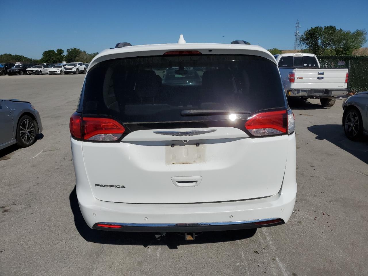 2017 CHRYSLER PACIFICA T - Фото 6