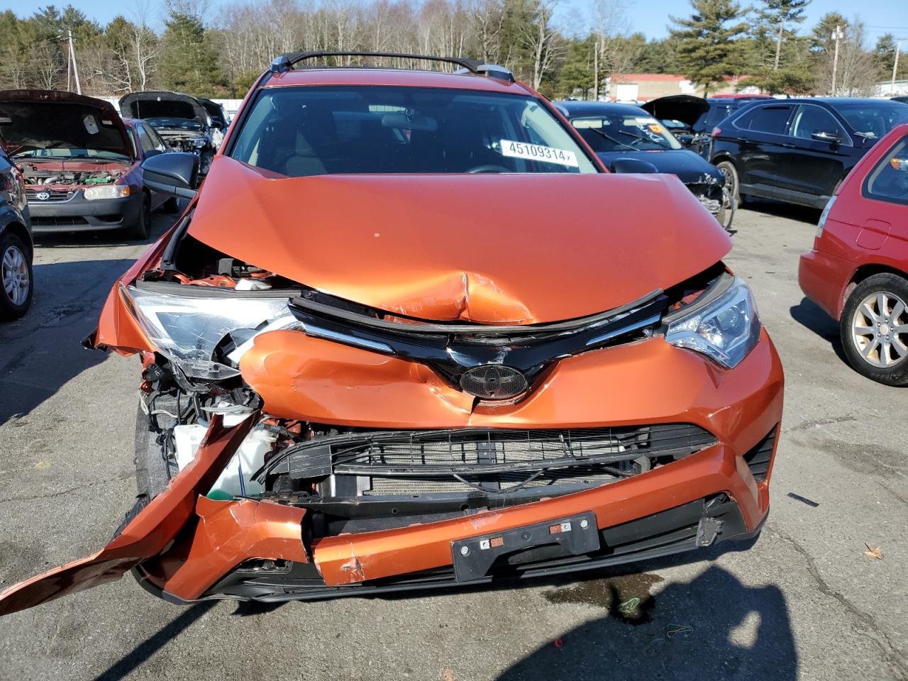 2016 TOYOTA RAV4 LE - Image 5