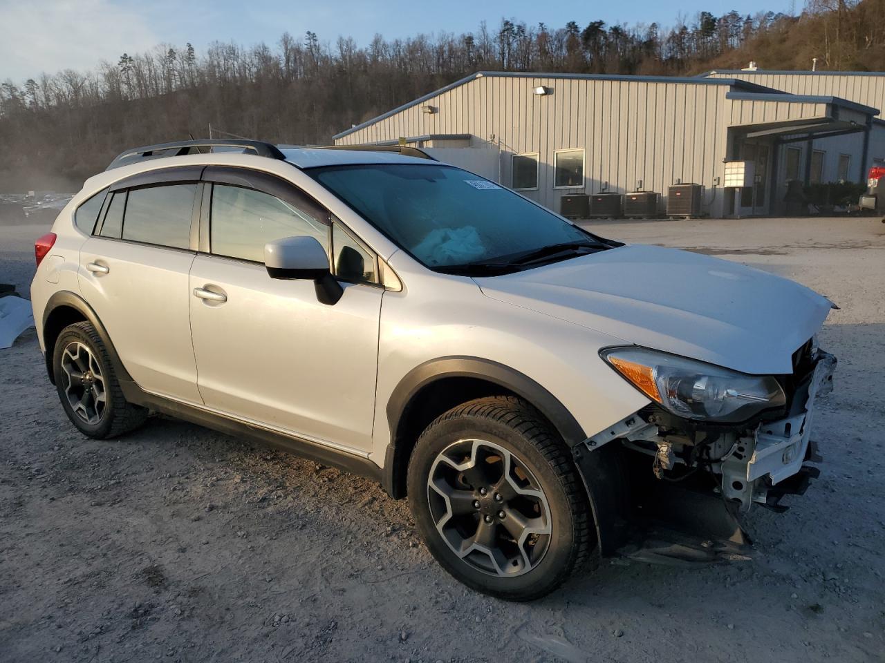 2013 SUBARU XV CROSSTR - Image 4