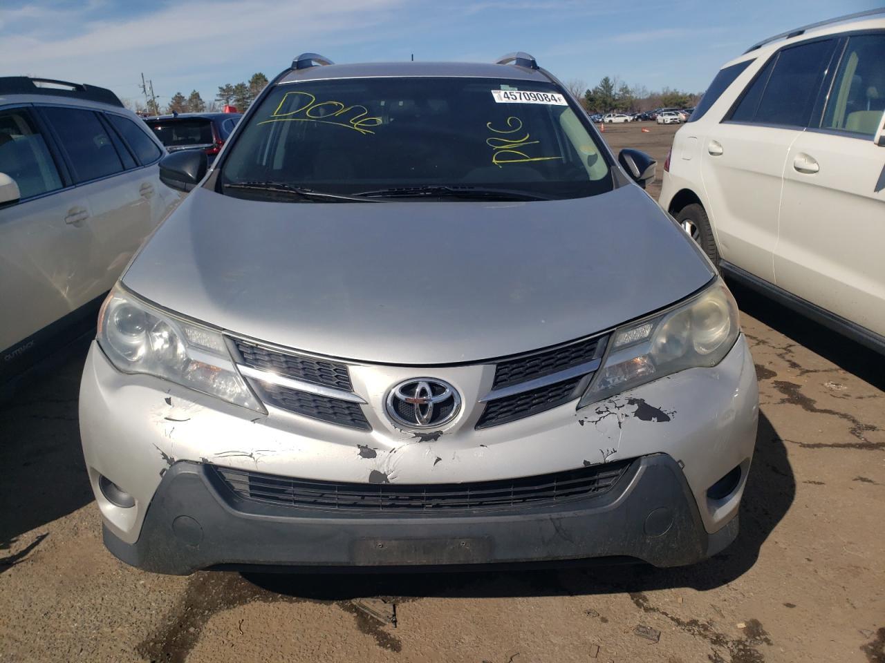 2014 TOYOTA RAV4 LE - Фото 5