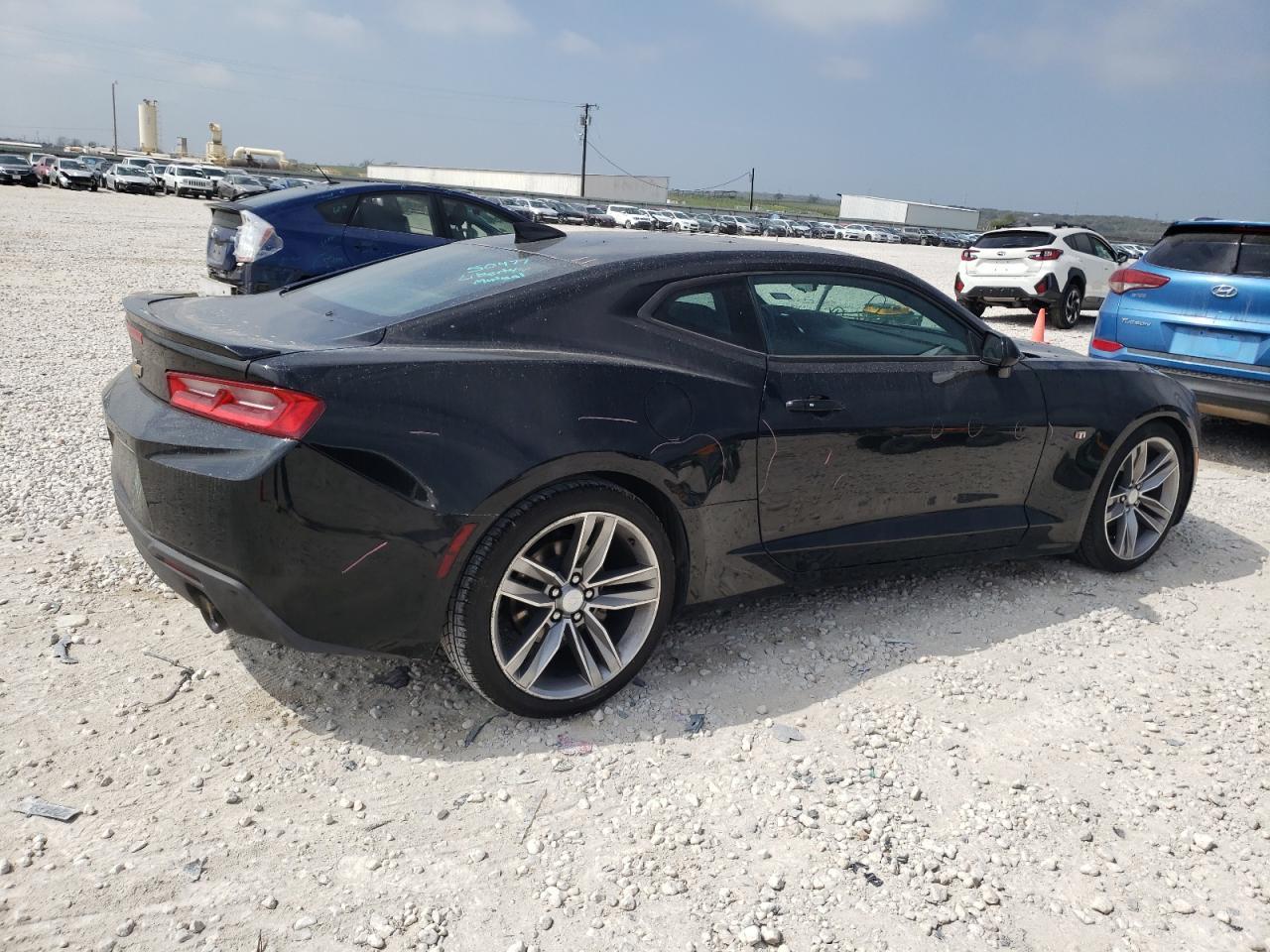 2018 CHEVROLET CAMARO LT - Image 3