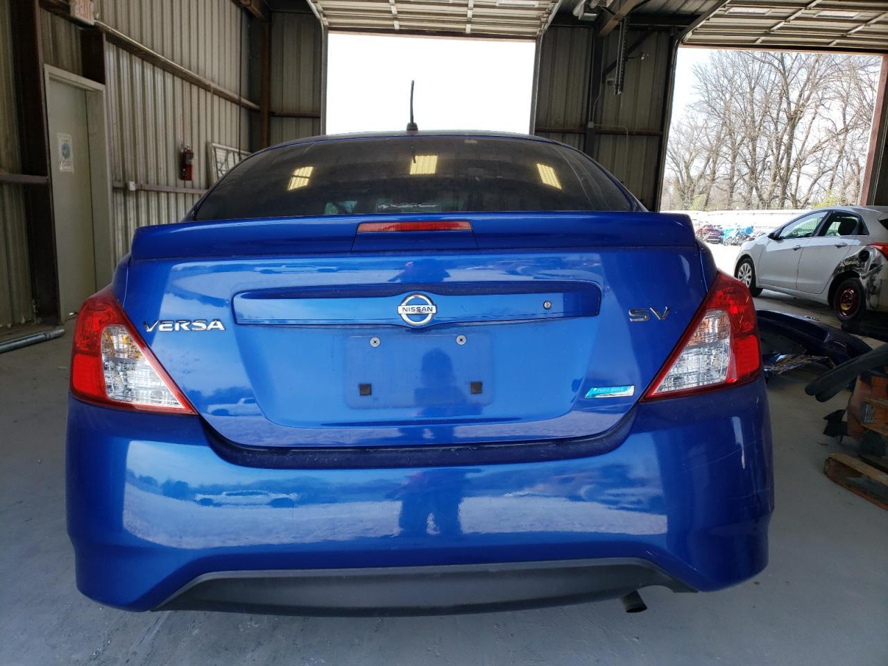 2016 NISSAN VERSA S - Image 6
