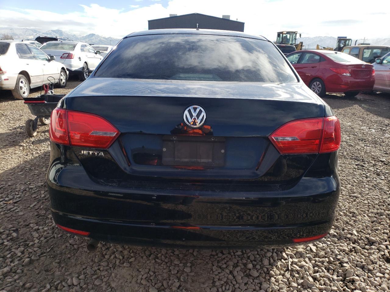 2013 VOLKSWAGEN JETTA BASE - Фото 6