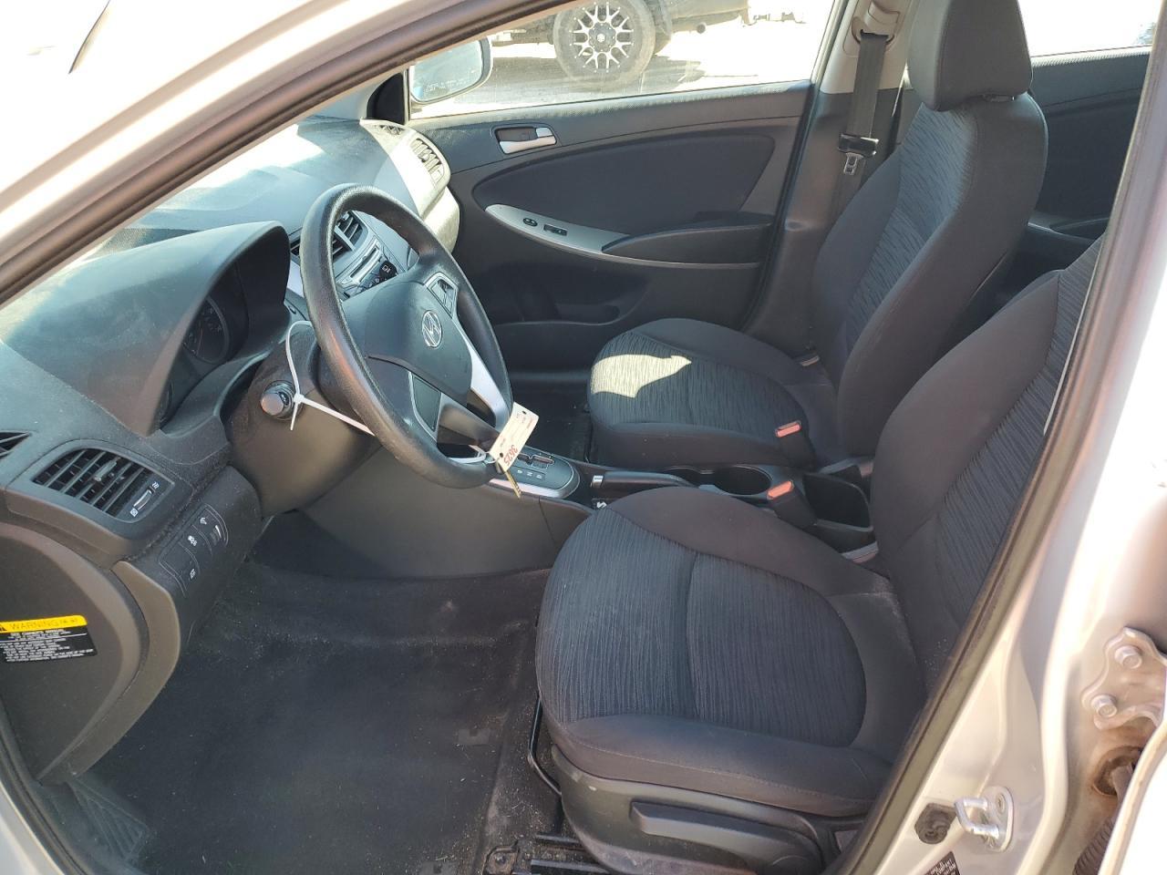 2017 HYUNDAI ACCENT SE - Image 7