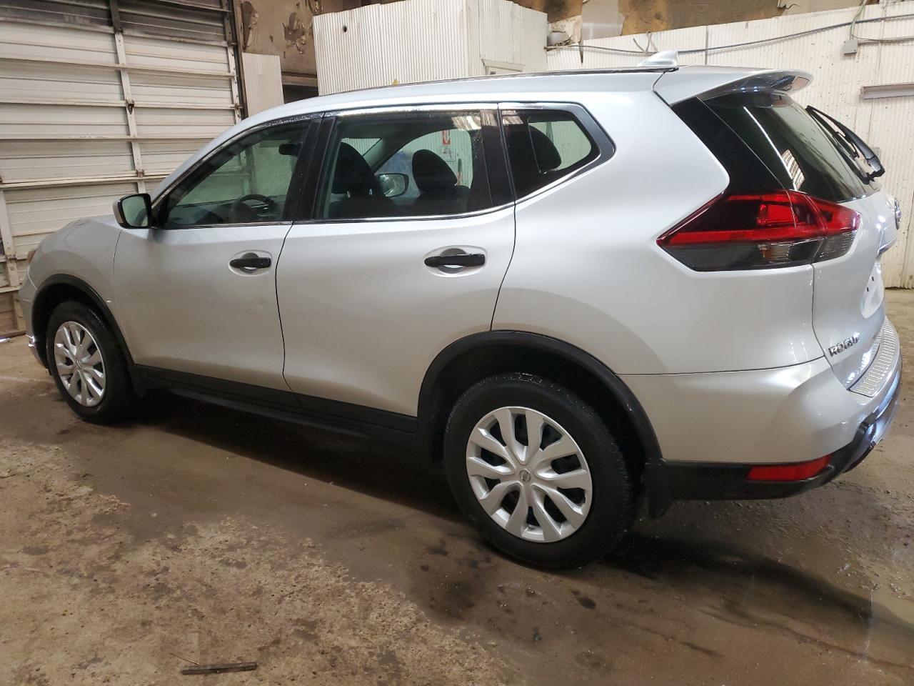 2018 NISSAN ROGUE S - Image 2