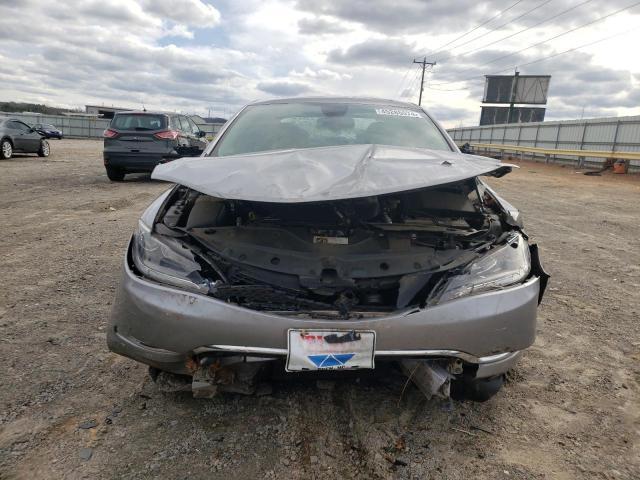 2015 Chrysler 200 Limited - Image 5