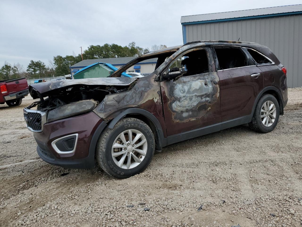 2017 KIA SORENTO LX