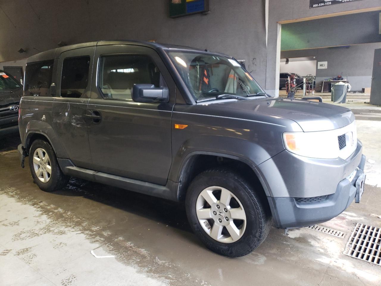2011 HONDA ELEMENT EX - Image 4