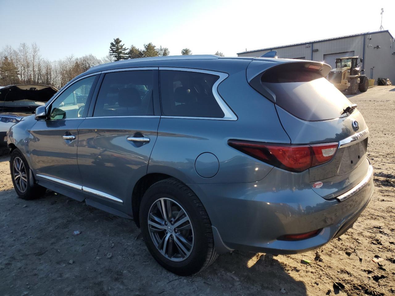 2017 INFINITI QX60 - Фото 2