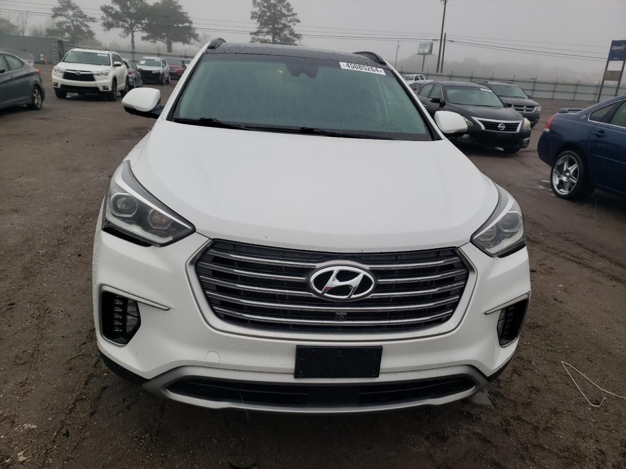 2017 HYUNDAI SANTA FE S - Image 5