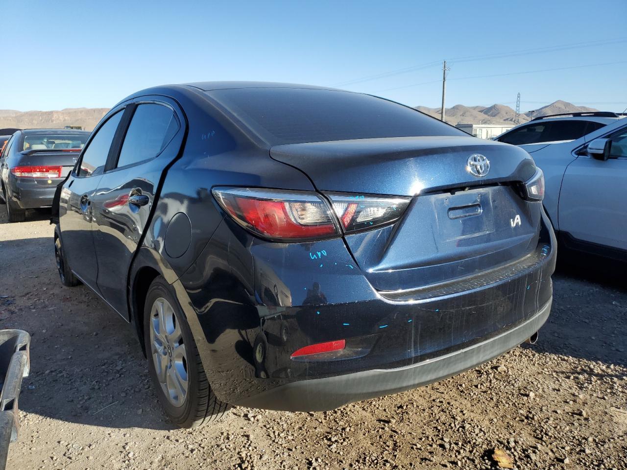 2017 TOYOTA YARIS IA - Фото 2