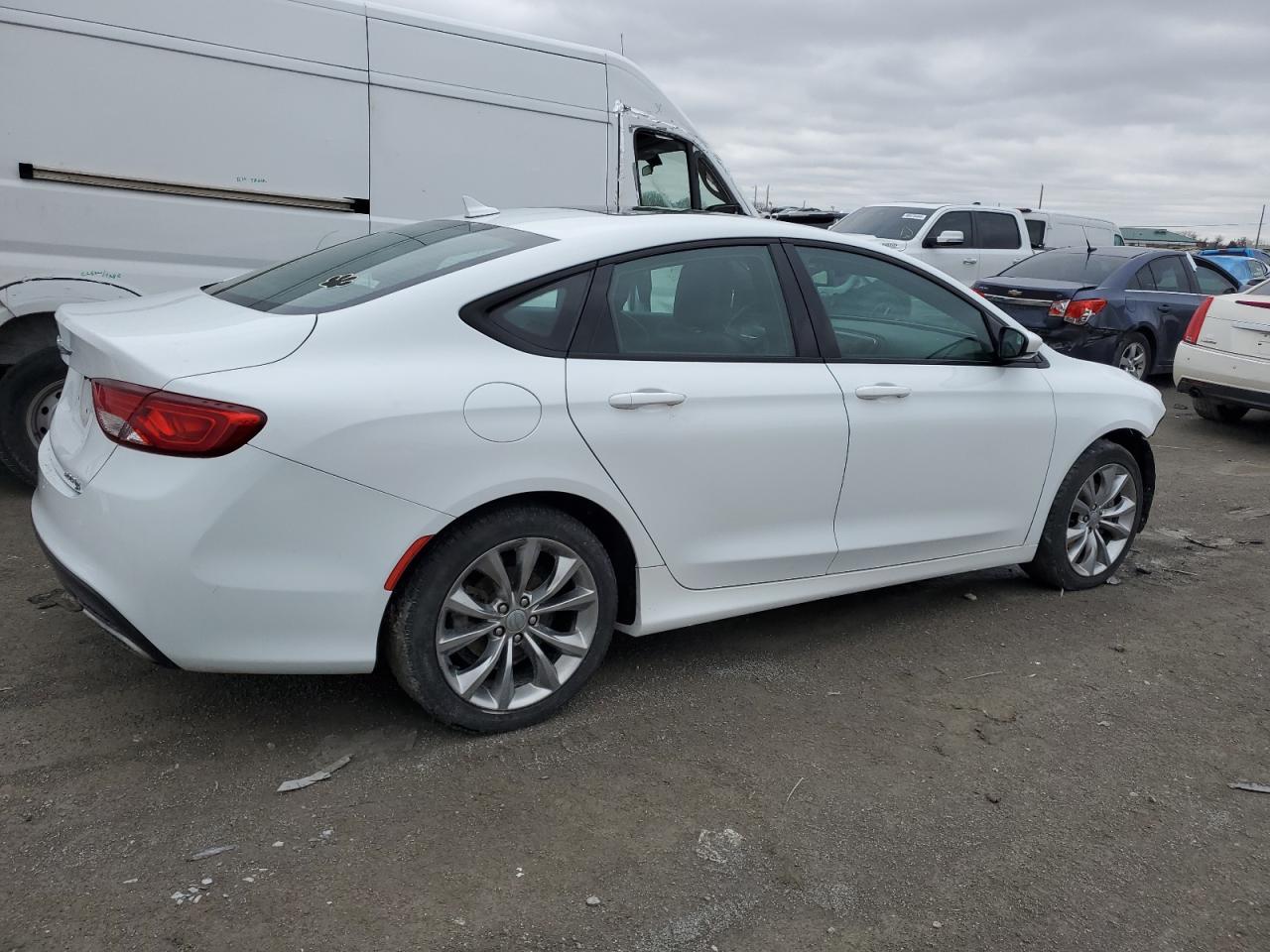 2015 CHRYSLER 200 S - Image 3