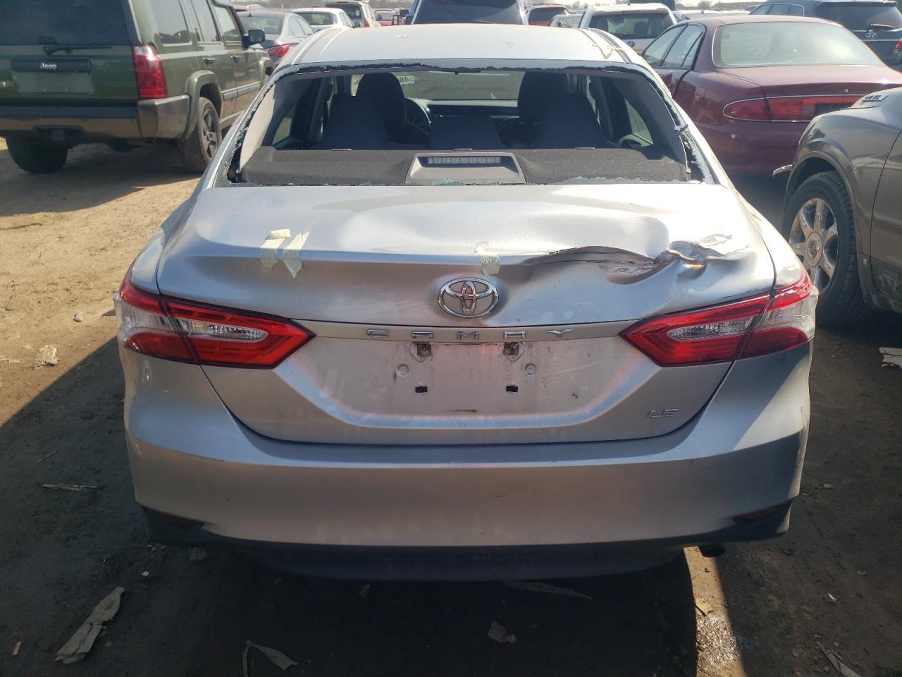 2018 TOYOTA CAMRY L - Фото 6
