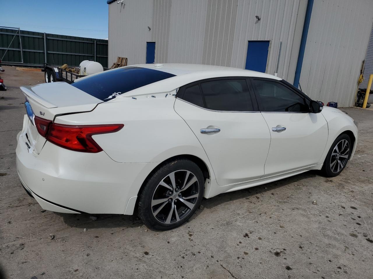 2016 NISSAN MAXIMA 3.5 - Фото 3