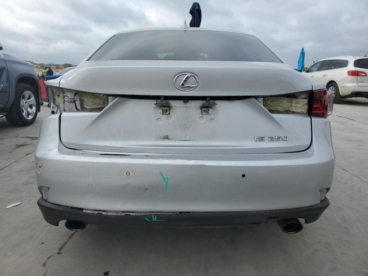 2014 LEXUS IS 250 - Image 6