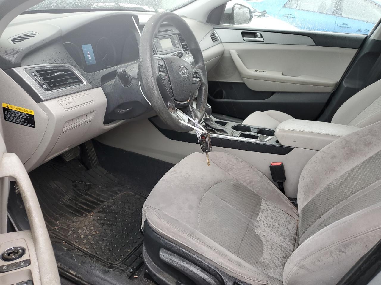 2017 HYUNDAI SONATA SE - Image 7