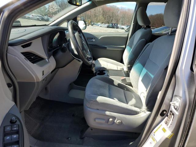 2015 Toyota Sienna Le - Image 7