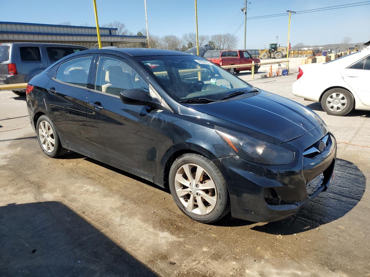 2012 HYUNDAI ACCENT GLS - Фото 4