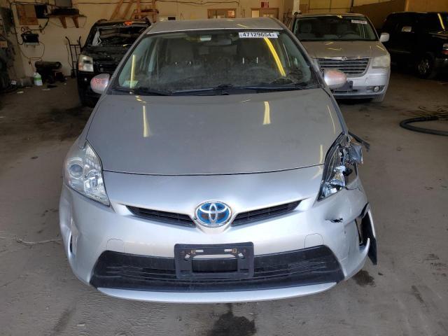 2013 Toyota Prius - Image 5