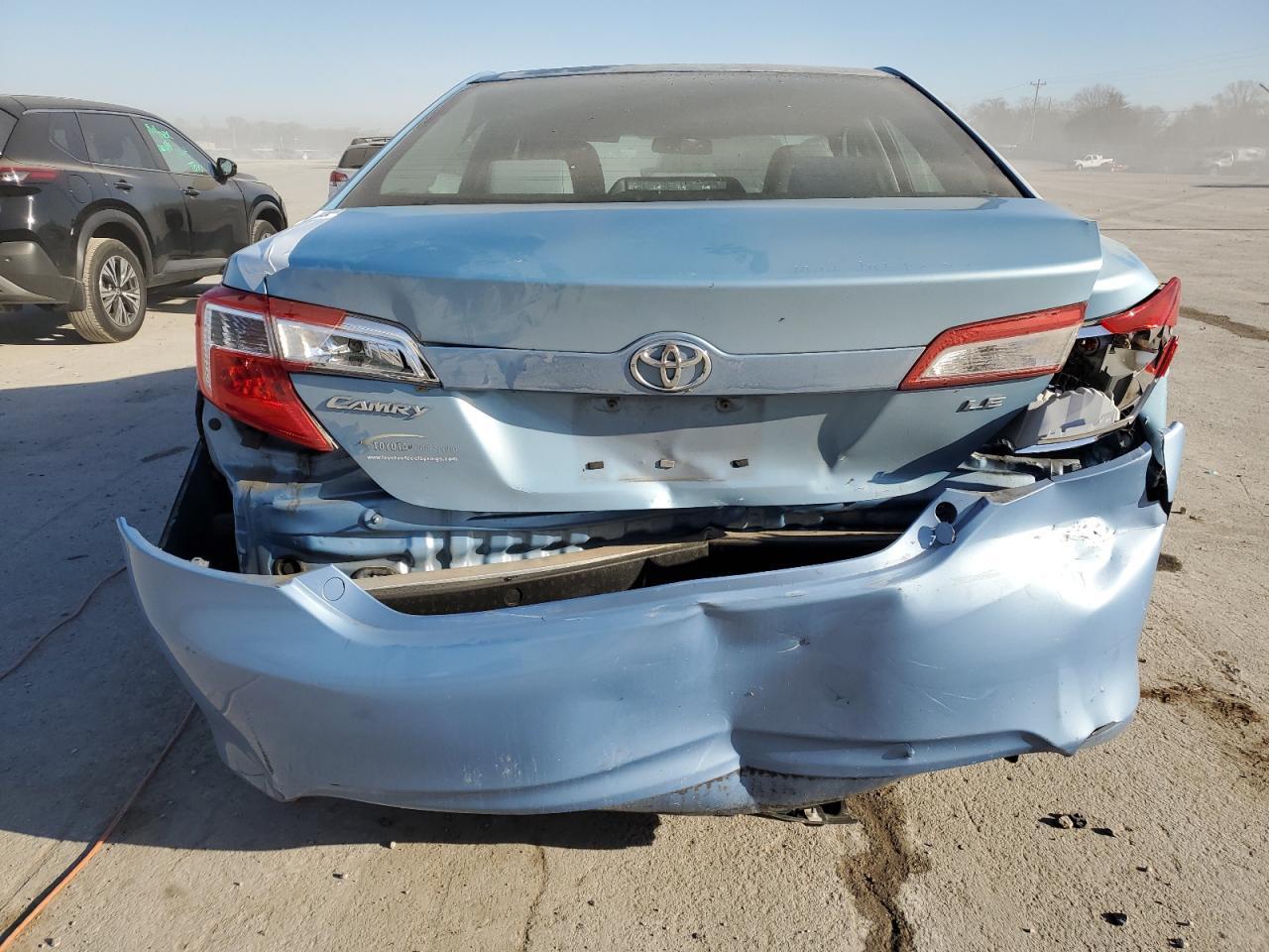 2013 TOYOTA CAMRY L - Фото 6