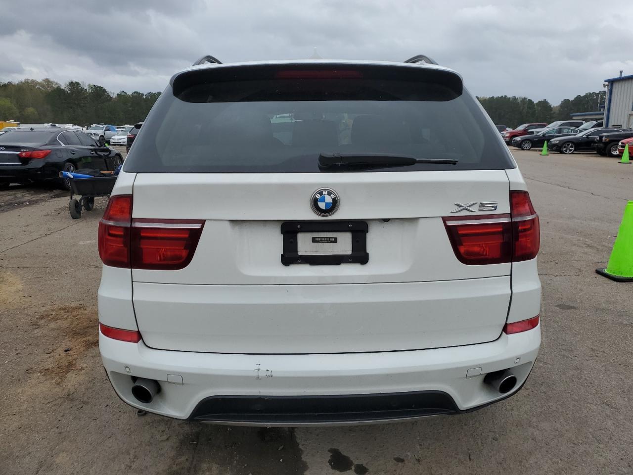 2013 BMW X5 XDRIVE3 - Фото 6