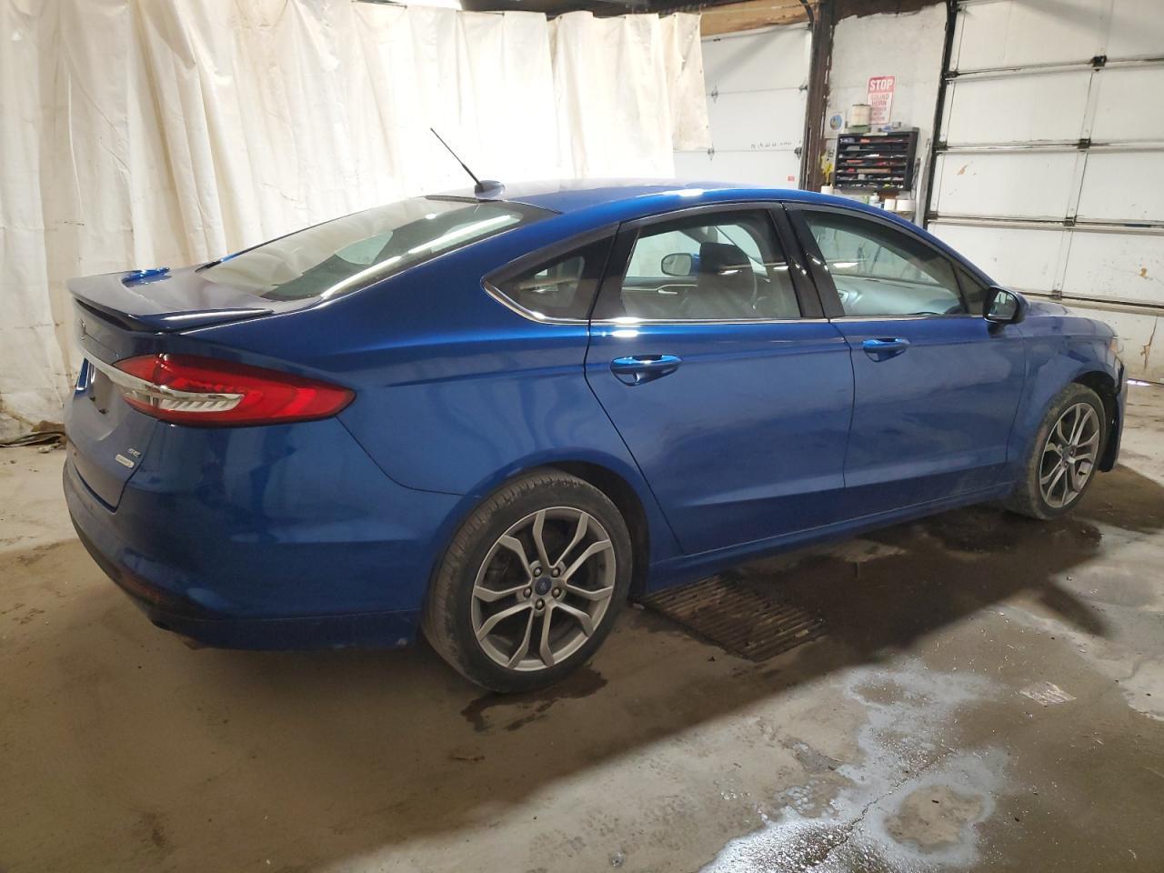 2017 FORD FUSION SE - Фото 3