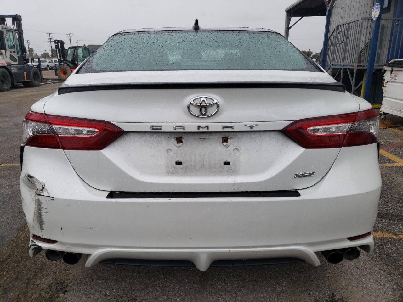2019 TOYOTA CAMRY XSE - Image 6