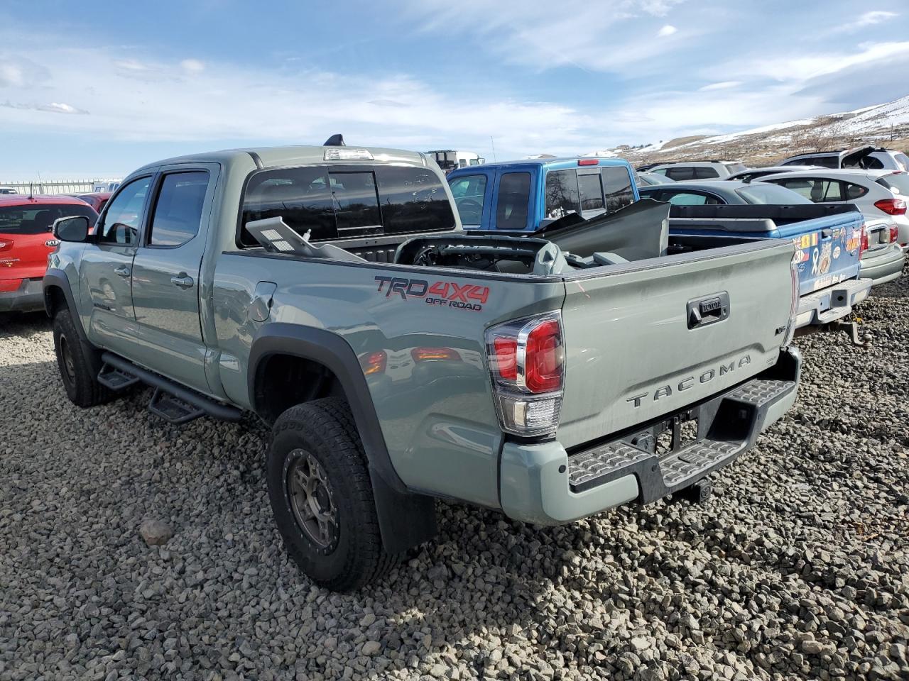 2023 TOYOTA TACOMA DOU - Фото 2