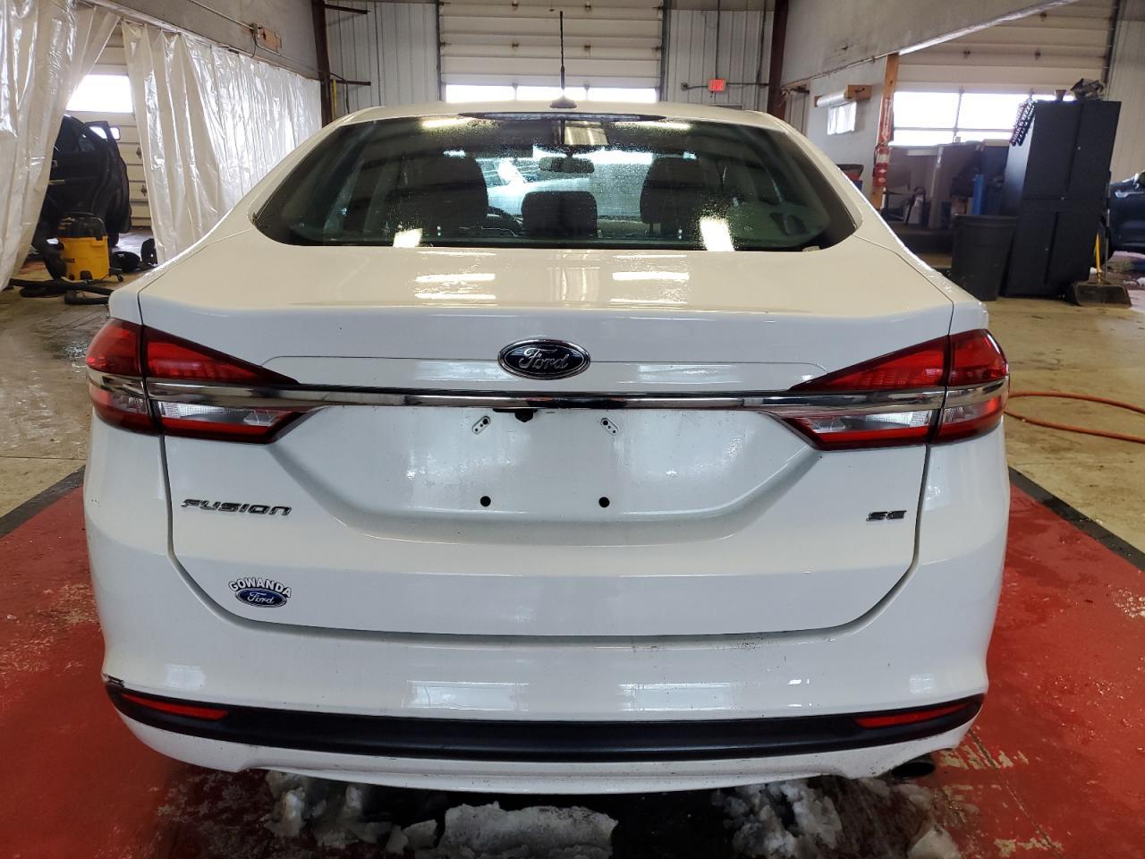 2017 FORD FUSION SE - Фото 6