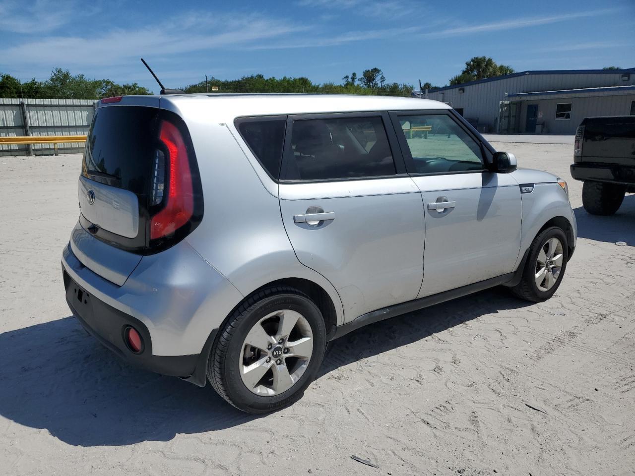 2019 KIA SOUL - Image 3