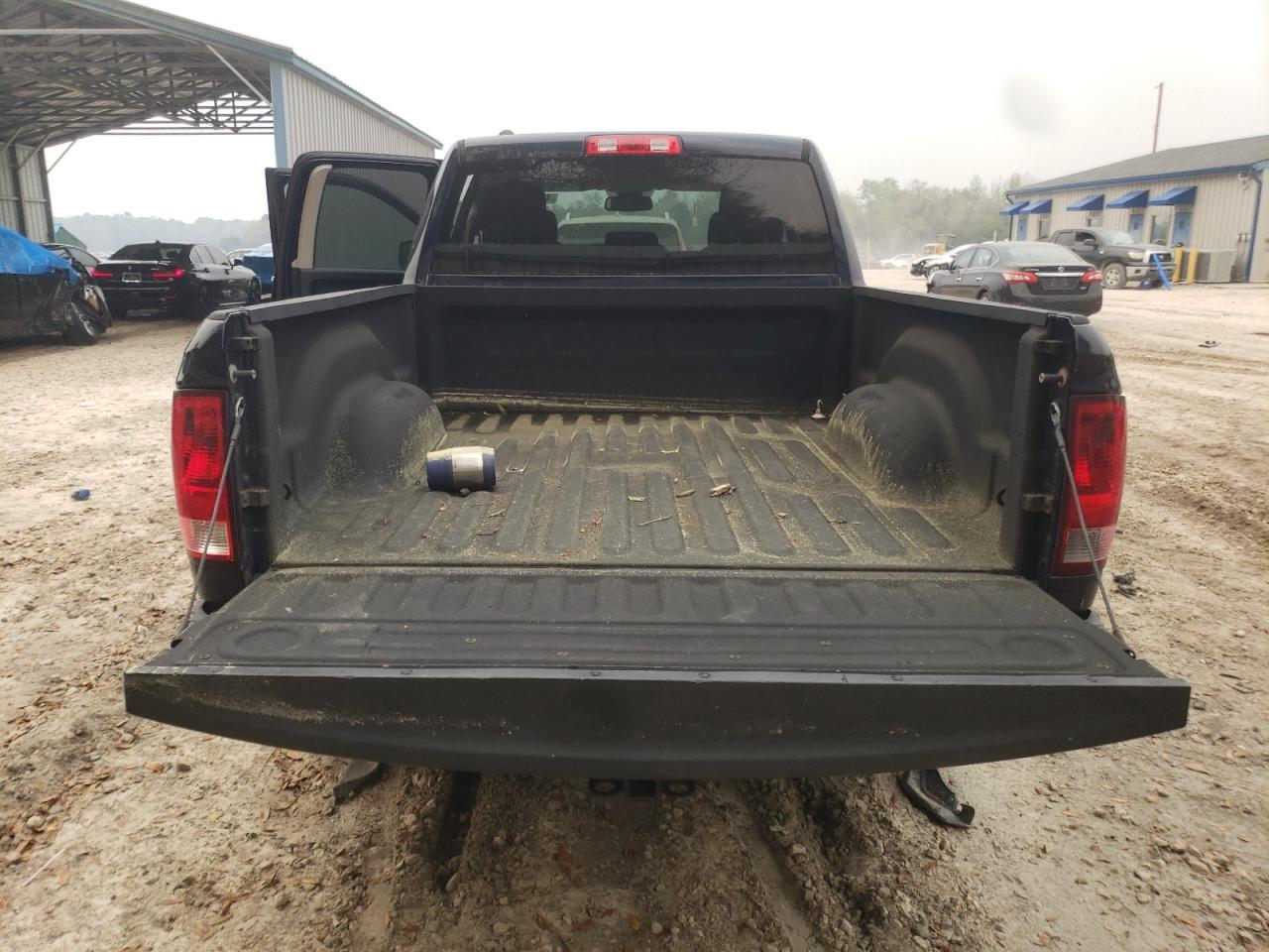 2014 RAM 1500 ST - Фото 6