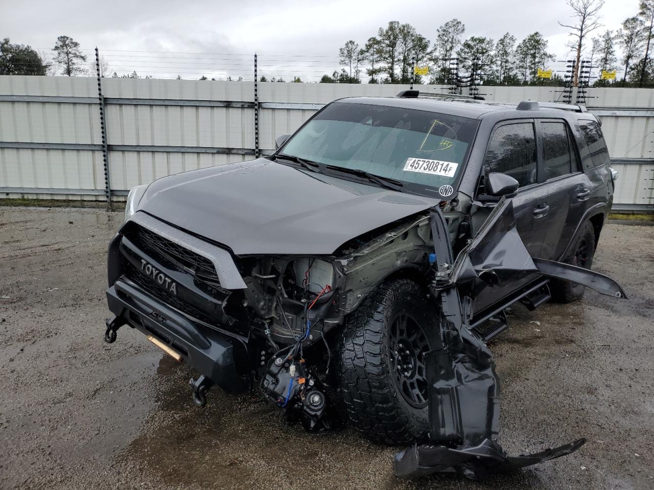 2020 TOYOTA 4RUNNER SR