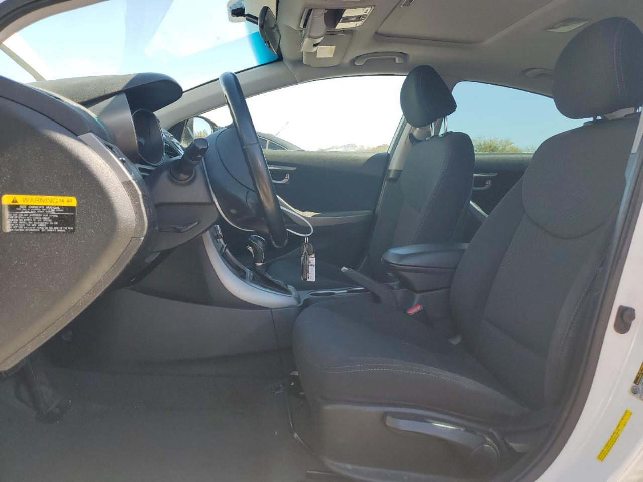 2015 HYUNDAI ELANTRA SE - Фото 7