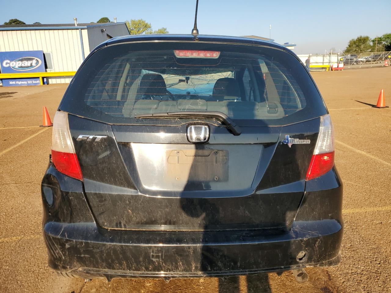 2013 HONDA FIT - Image 6