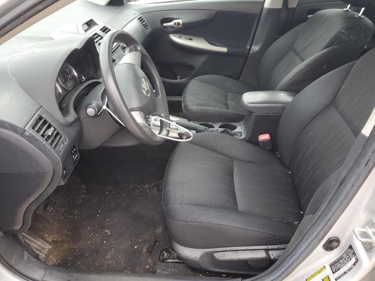 2013 TOYOTA COROLLA BA - Фото 7