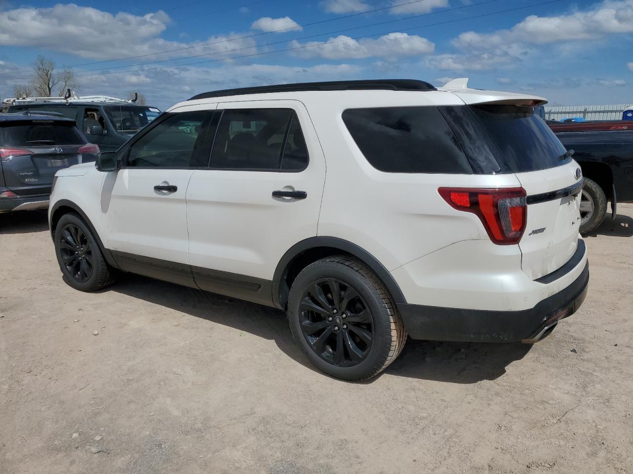 2017 FORD EXPLORER S - Image 2