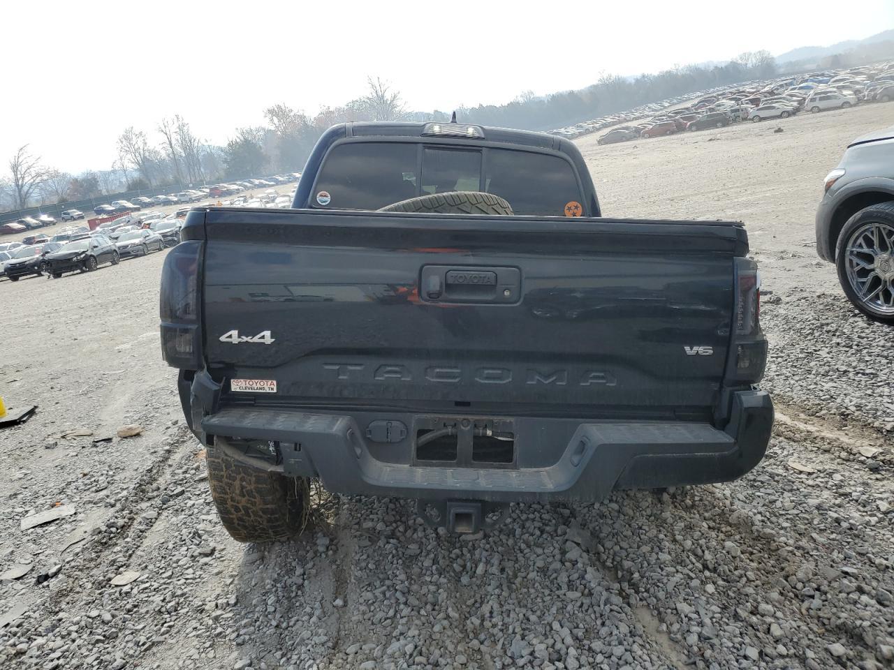 2019 TOYOTA TACOMA DOU - Фото 6