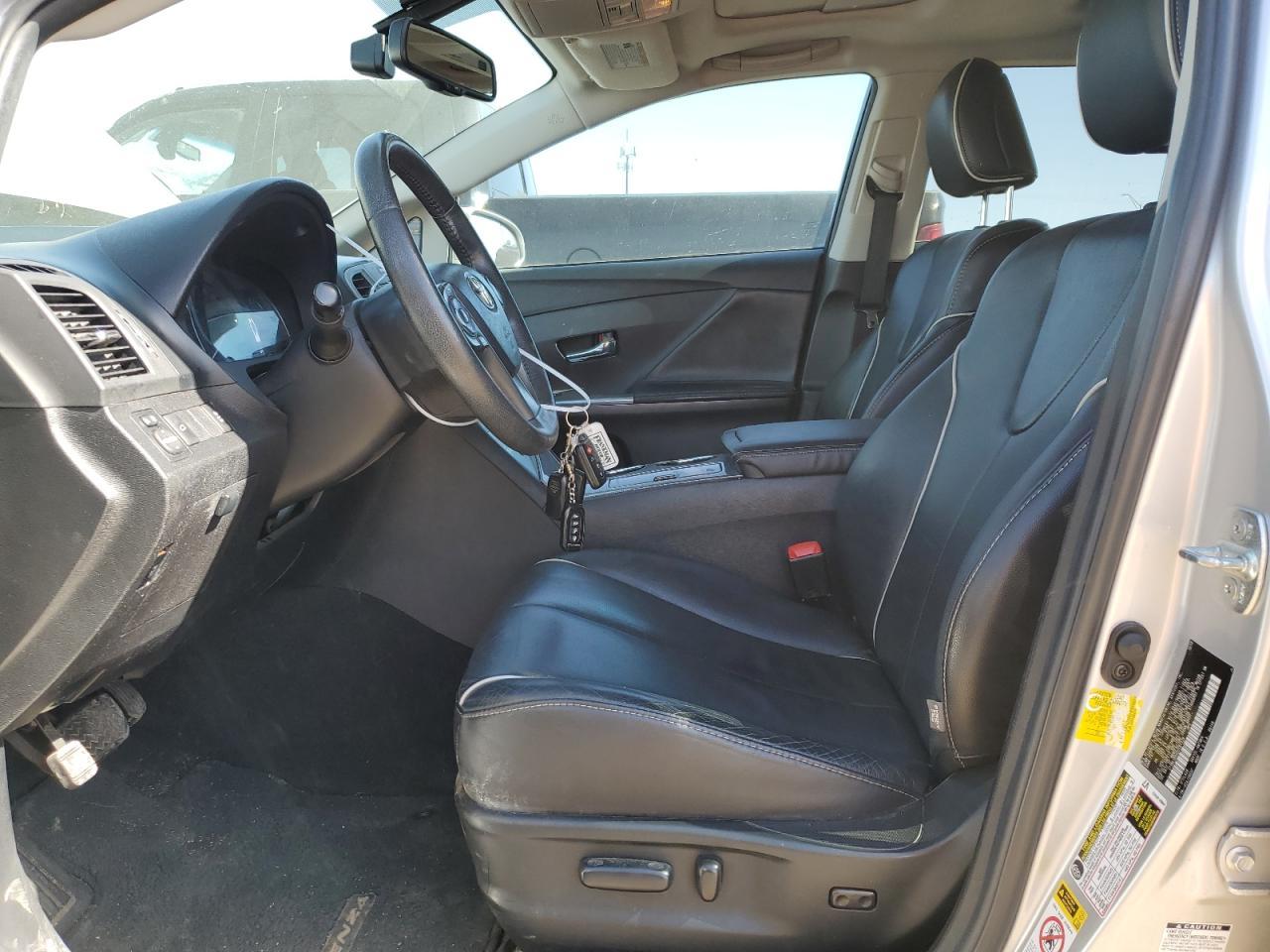 2013 TOYOTA VENZA LE - Фото 7
