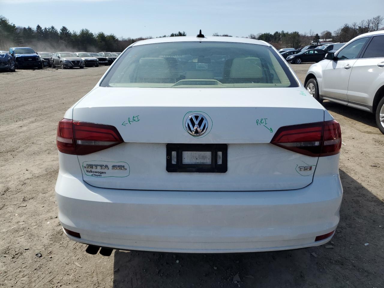 2016 VOLKSWAGEN JETTA SEL - Image 6
