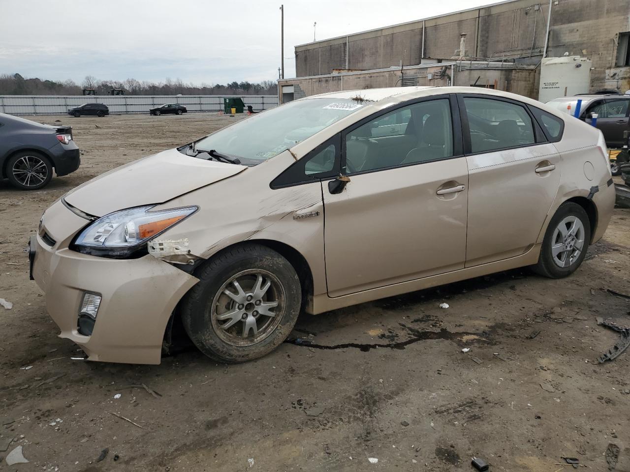 2010 TOYOTA PRIUS car image