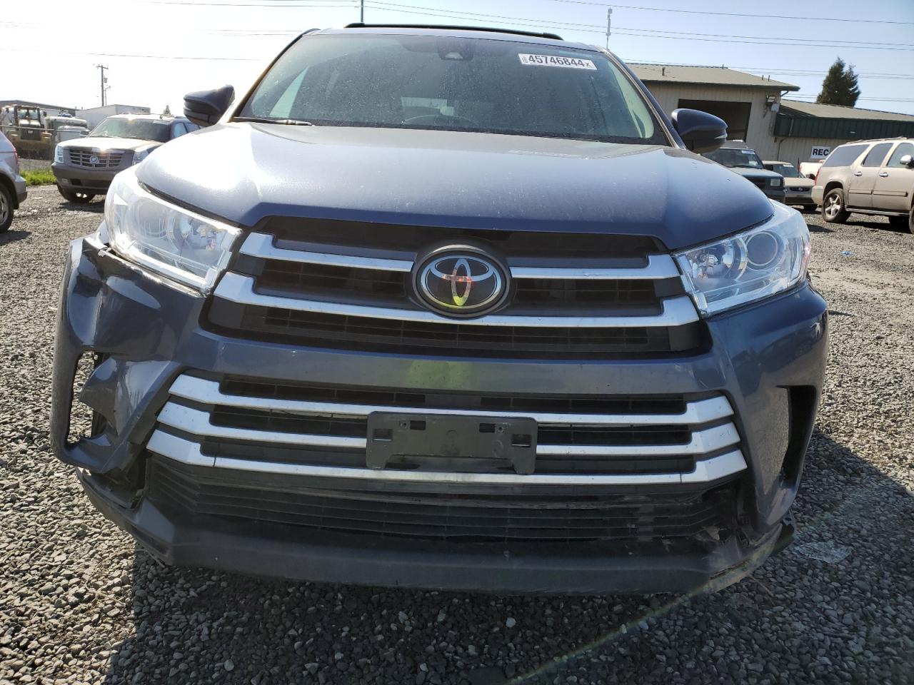 2018 TOYOTA HIGHLANDER - Фото 5