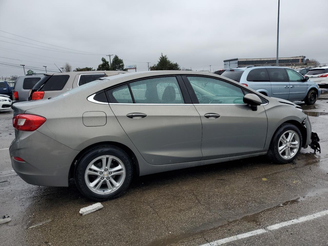 2017 CHEVROLET CRUZE LT - Image 3